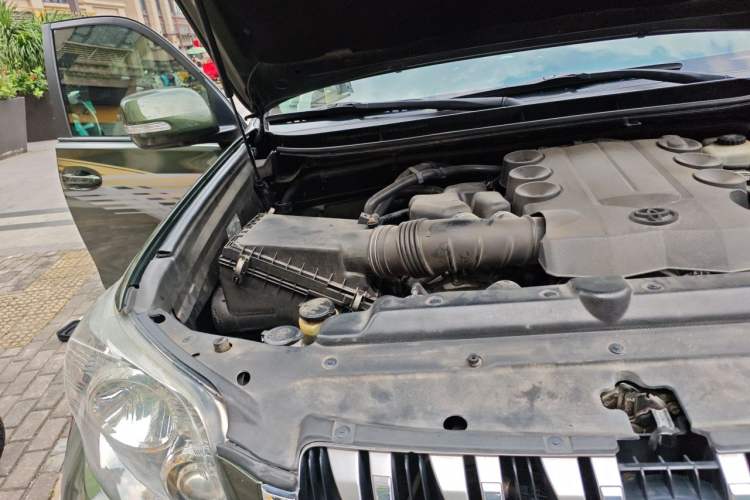 Used Toyota Prado 2010 4.0L Automatic VX NAVI Engine Bay Right