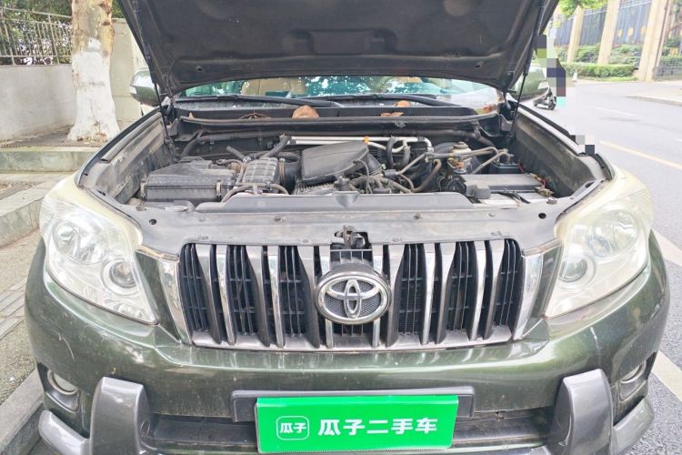 Used Toyota Prado 2010 2.7L Automatic Standard Edition Engine Bay