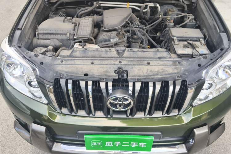 Used Toyota Prado 2010 2.7L Automatic Standard Edition Engine Bay
