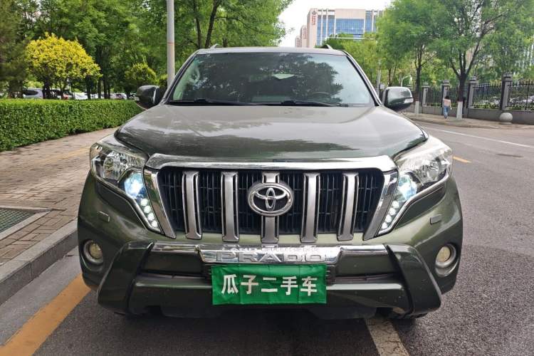 Used Toyota Prado  Front