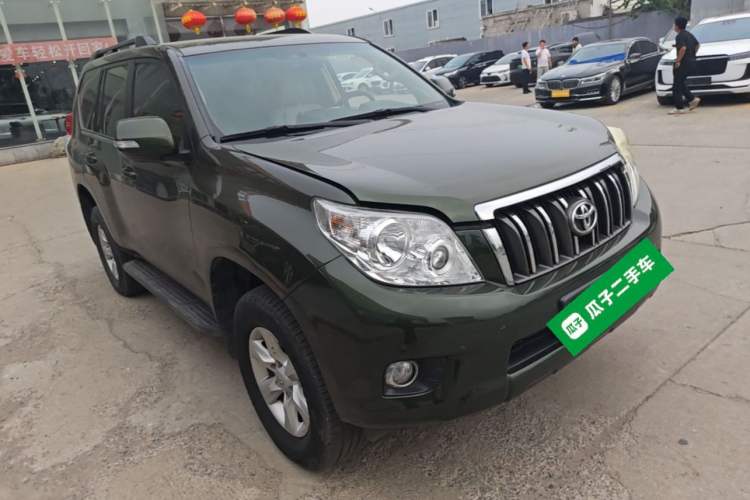 Used Toyota Prado 2010 2.7L Automatic Deluxe Edition Front Right 45 Deg
