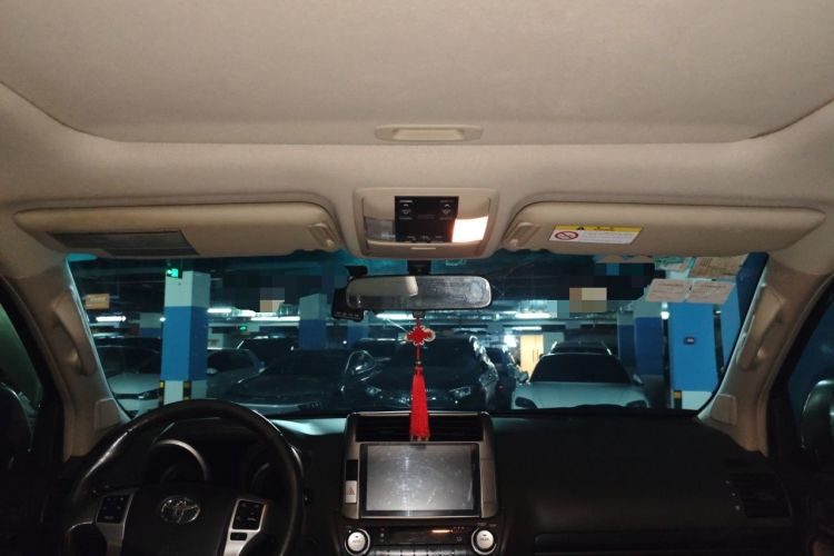 Used Toyota Prado 2010 4.0L Automatic TX-L Headliner