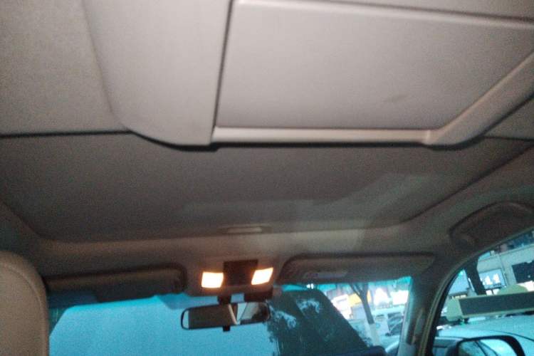 Used Toyota Prado 2010 4.0L Automatic TX-L NAVI Headliner