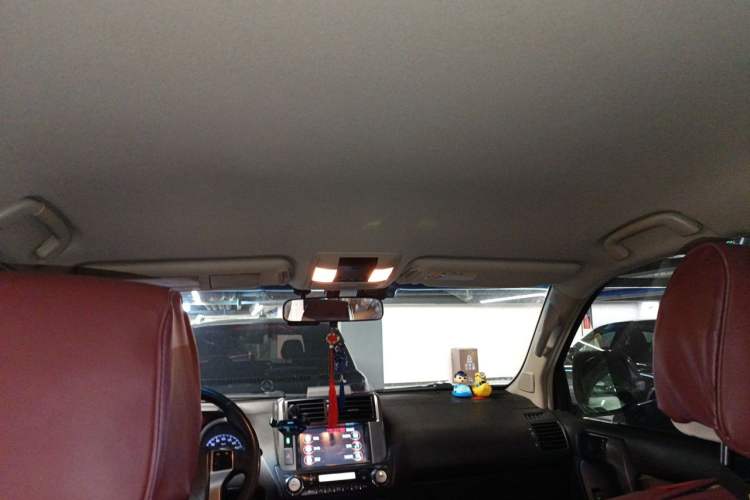 Used Toyota Prado 2010 2.7L Automatic Standard Edition Headliner