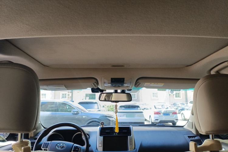 Used Toyota Prado 2010 4.0L Automatic VX Headliner