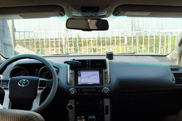 Used Toyota Prado 2010 4.0L Automatic VX NAVI Headliner