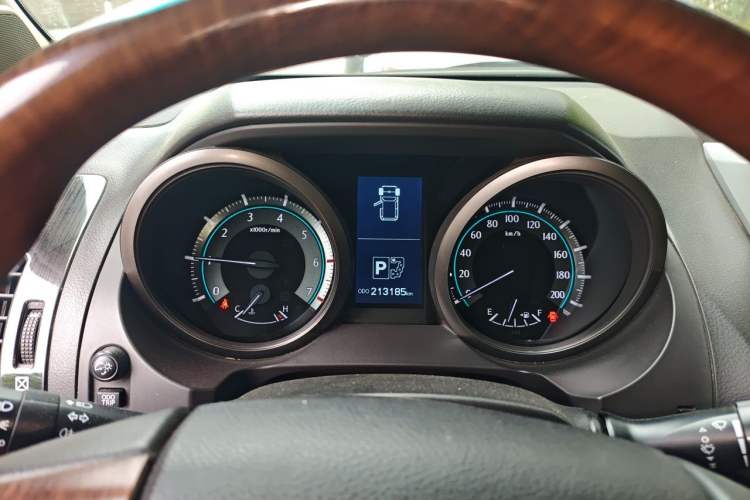 Used Toyota Prado  Instrument Cluster