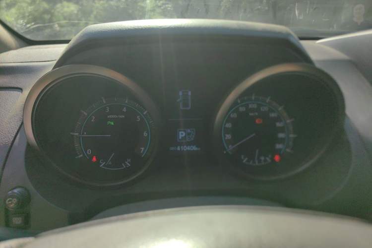 Used Toyota Prado 2010 4.0L Automatic VX Instrument Cluster