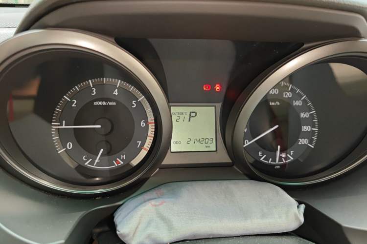 Used Toyota Prado 2010 4.0L Automatic TX Instrument Cluster