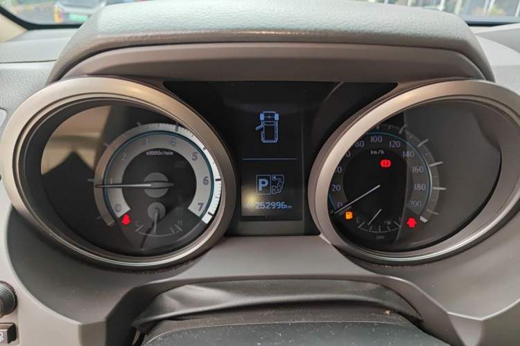 Used Toyota Prado 2010 4.0L Automatic VX Instrument Cluster