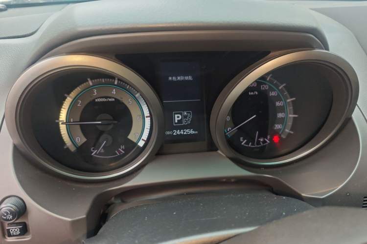 Used Toyota Prado 2010 4.0L Automatic TX-L Instrument Cluster