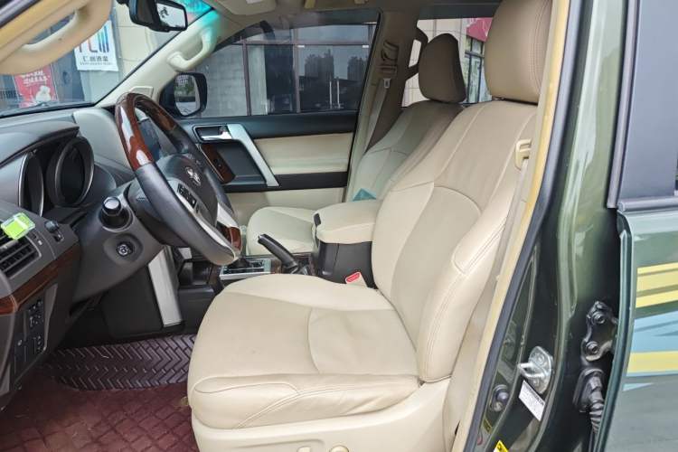 Used Toyota Prado 2010 4.0L Automatic VX Left Front Seat