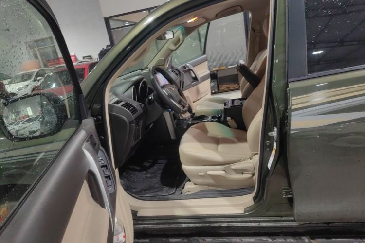 Used Toyota Prado 2010 2.7L Automatic Standard Edition Left Front Seat