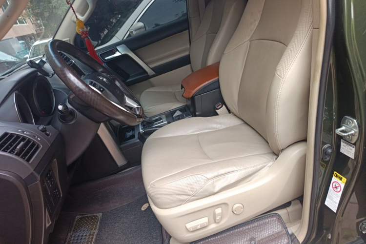 Used Toyota Prado 2010 4.0L Automatic TX-L Left Front Seat