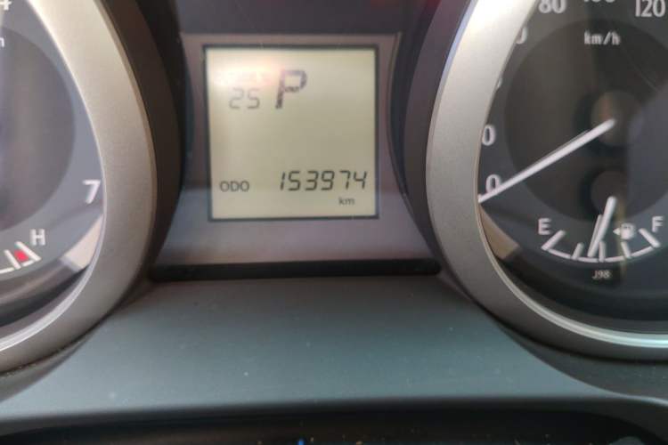Used Toyota Prado 2010 2.7L Automatic Standard Edition Odometer Close Up