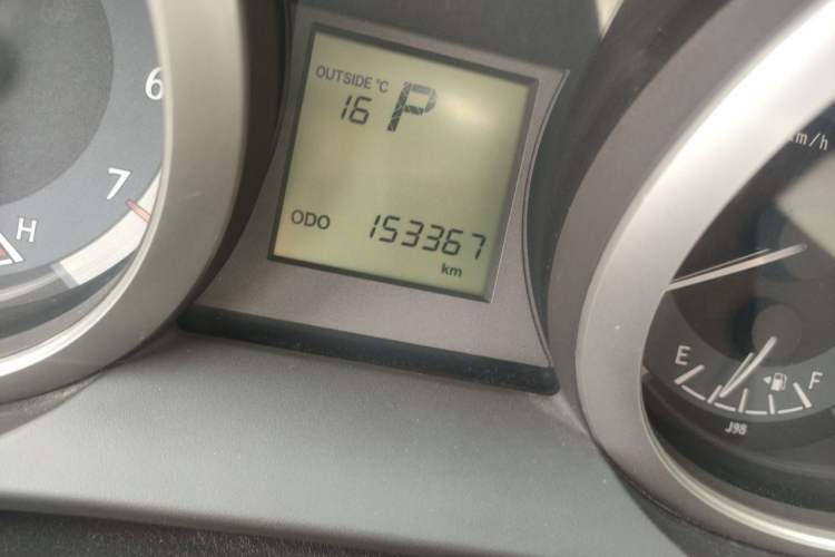 Used Toyota Prado 2010 2.7L Automatic Deluxe Edition Odometer Close Up