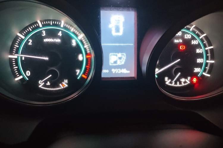 Used Toyota Prado 2010 4.0L Automatic TX Odometer Close Up