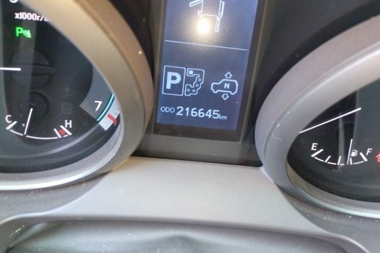 Used Toyota Prado 2010 4.0L Automatic VX NAVI Odometer Close Up