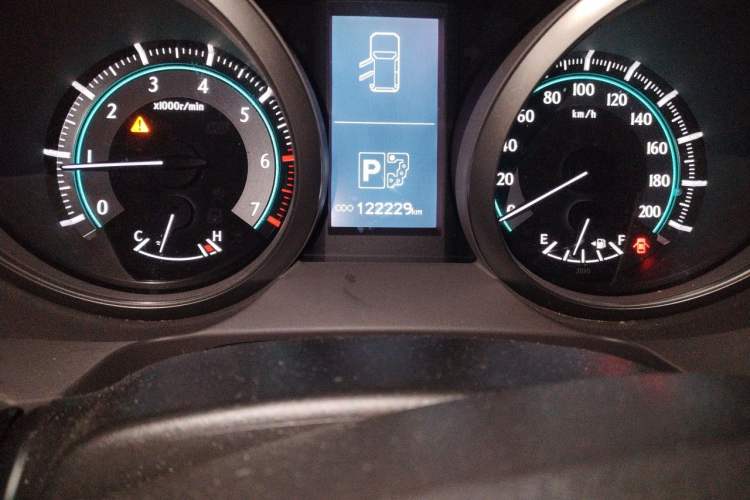 Used Toyota Prado 2010 4.0L Automatic TX Odometer Close Up