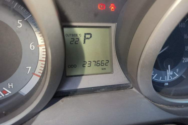 Used Toyota Prado 2010 2.7L Automatic Standard Edition Odometer Close Up
