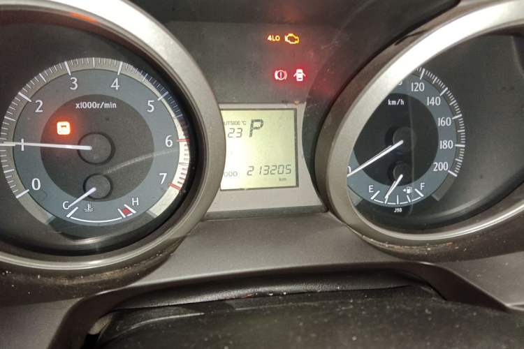 Used Toyota Prado 2010 2.7L Automatic Standard Edition Odometer Close Up