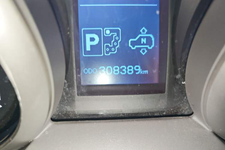 Used Toyota Prado 2010 4.0L Automatic VX NAVI Odometer Close Up