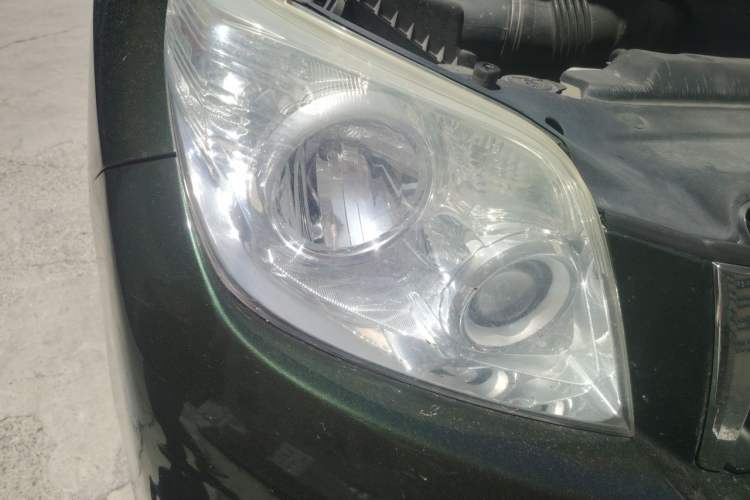 Used Toyota Prado 2010 4.0L Automatic TX-L Right Front Headlight