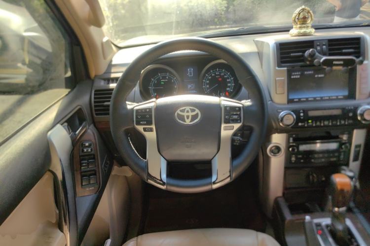 Used Toyota Prado 2010 4.0L Automatic VX Steering Wheel