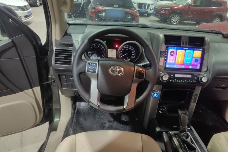 Used Toyota Prado 2010 2.7L Automatic Standard Edition Steering Wheel