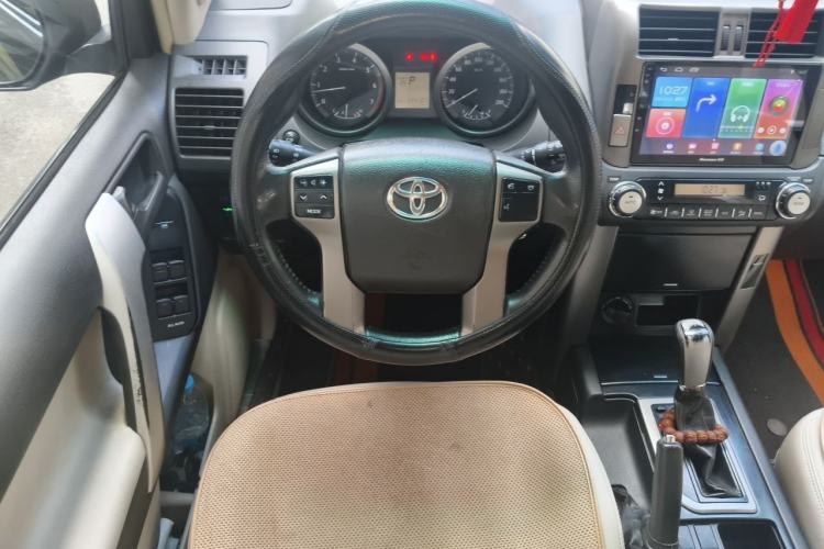 Used Toyota Prado 2010 2.7L Automatic Standard Edition Steering Wheel