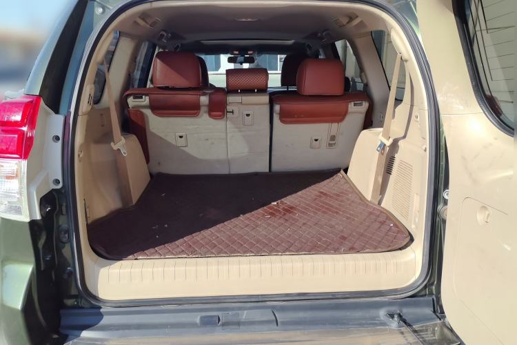 Used Toyota Prado 2010 4.0L Automatic TX-L Trunk