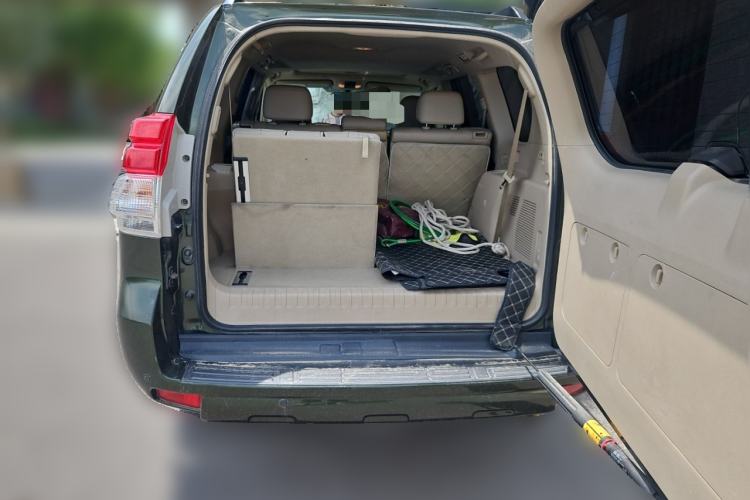 Used Toyota Prado 2010 4.0L Automatic TX-L Trunk