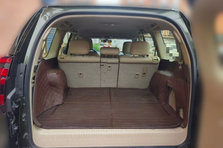 Used Toyota Prado  Trunk