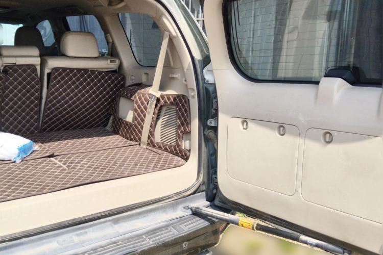 Used Toyota Prado 2010 4.0L Automatic VX NAVI Trunk