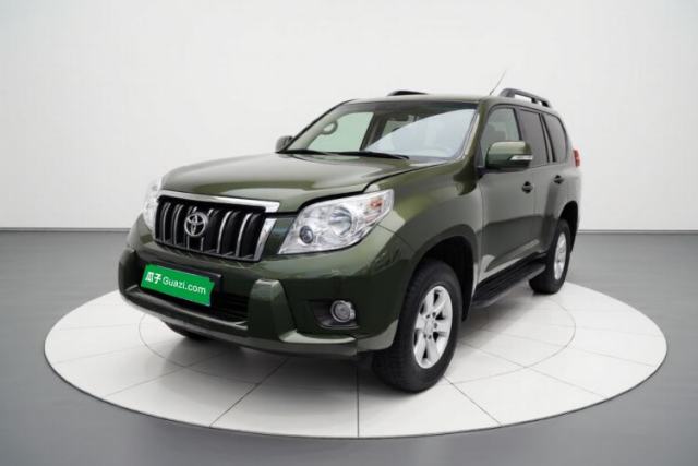 Toyota Prado 2010 2.7L Automatic Deluxe Edition с пробегом
