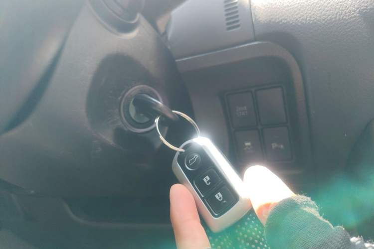 Used Toyota Prado 2010 2.7L Automatic Standard Edition Vehicle Key