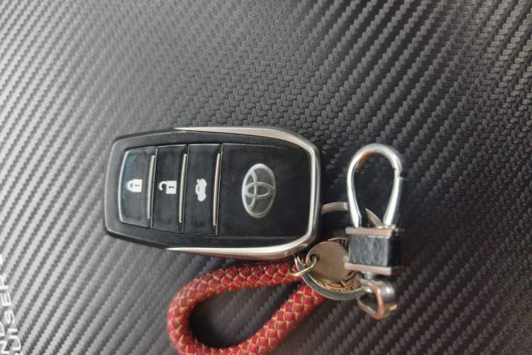 Used Toyota Prado  Vehicle Key