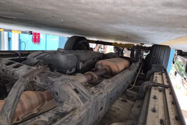 Used Toyota Prado 2010 2.7L Automatic Standard Edition Chassis Front Right