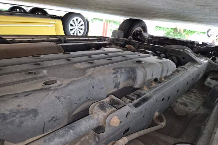 Used Toyota Prado 2010 2.7L Automatic Standard Edition Chassis Rear Left