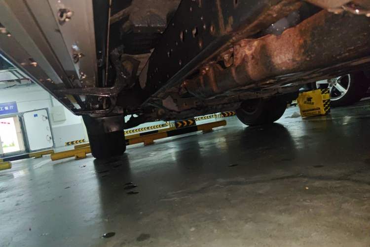 Used Toyota Prado 2010 2.7L Automatic Deluxe Edition Chassis Rear Left