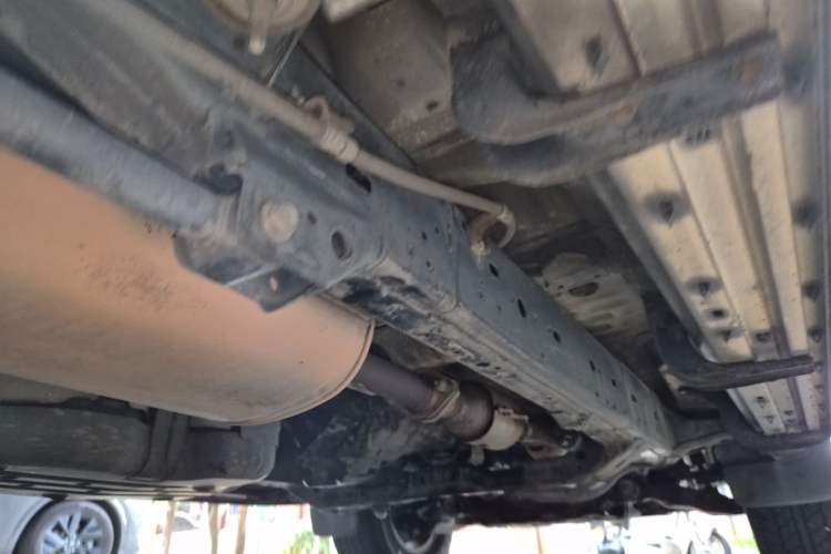 Used Toyota Prado 2010 2.7L Automatic Standard Edition Chassis Rear Right