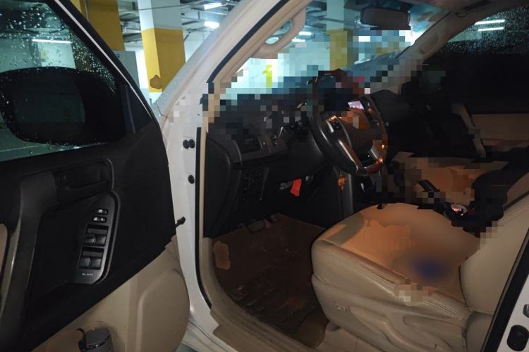 Used Toyota Prado 2010 2.7L Automatic Deluxe Edition Driver Seat