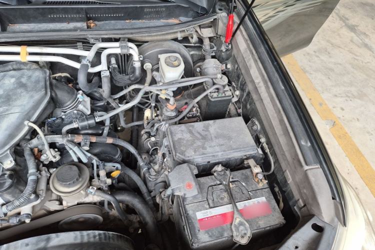 Used Toyota Prado 2010 2.7L Automatic Standard Edition Engine Bay Left