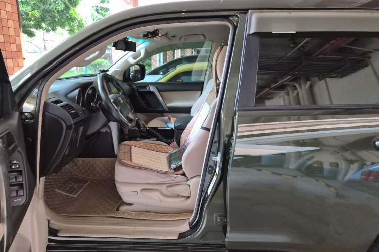 Used Toyota Prado 2010 2.7L Automatic Standard Edition Left Front Seat