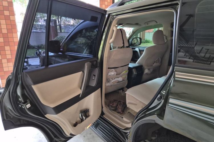 Used Toyota Prado 2010 2.7L Automatic Standard Edition Left Rear Seat