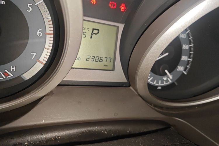 Used Toyota Prado 2010 2.7L Automatic Deluxe Edition Odometer Close Up