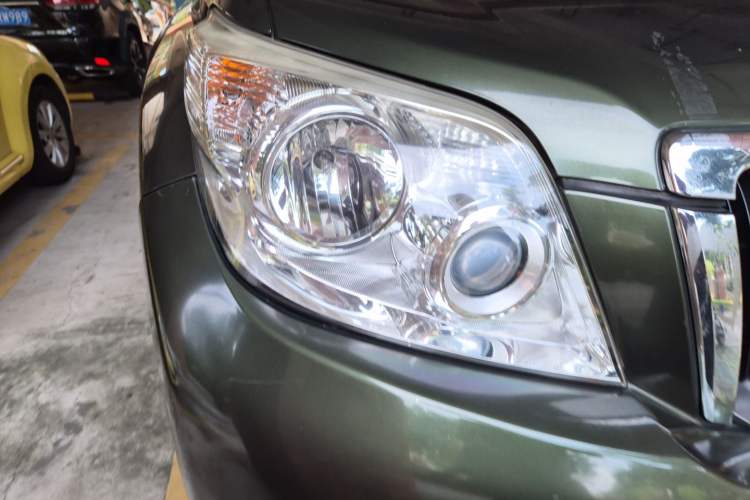 Used Toyota Prado 2010 2.7L Automatic Standard Edition Right Front Headlight