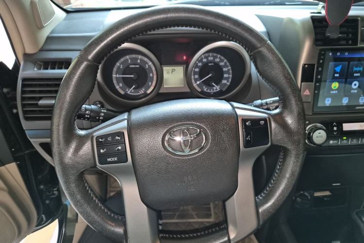Used Toyota Prado 2010 2.7L Automatic Standard Edition Steering Wheel