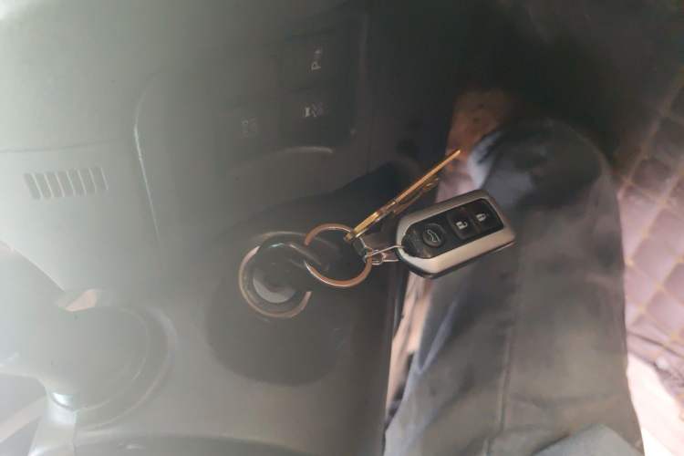 Used Toyota Prado 2010 2.7L Automatic Standard Edition Vehicle Key
