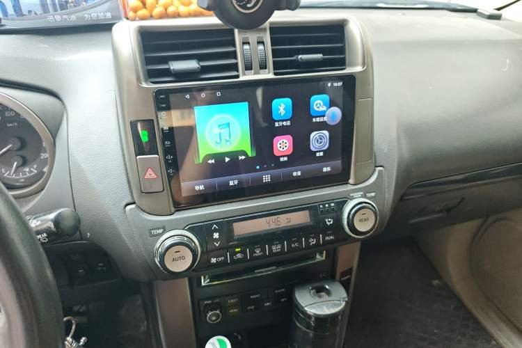 Used Toyota Prado 2010 2.7L Automatic Standard Edition Audio And AC Panel